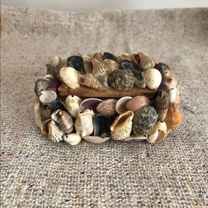 Vintage Shell Covered Jewelry/Trinket Box